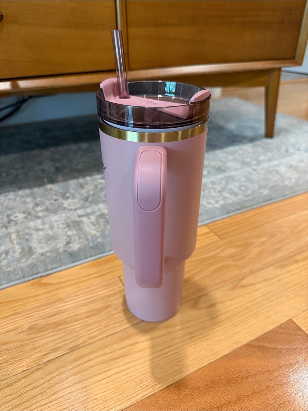 Stanley Fall Refresh Quencher H2.0 tumbler - 40 oz. - Antique Pink - Picture 4 of 6